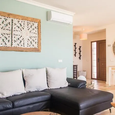 Senorio Del Castillo - Private Heated Pool - Ocean Views